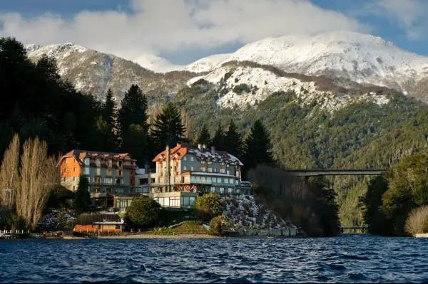 Correntoso Lake & River Hotel - Patagonia 