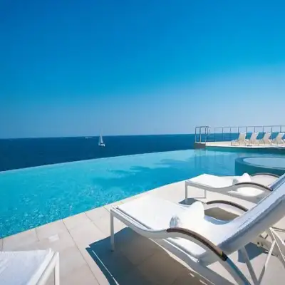 Cap Estel