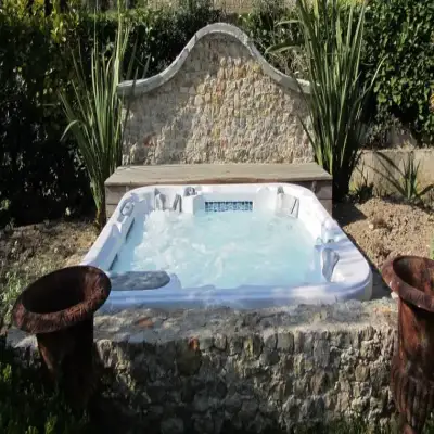 Les Rosees, Mougins