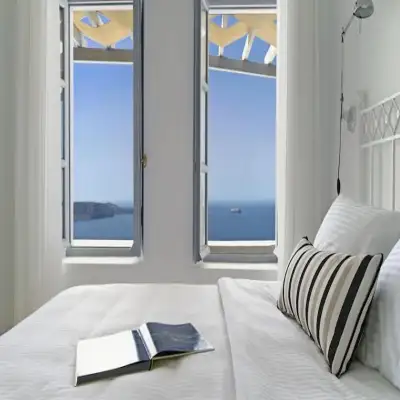Lilium Santorini Villa 
