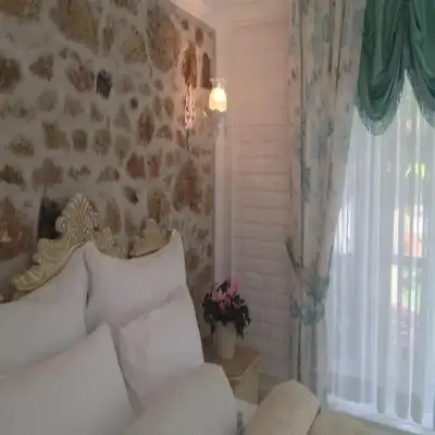 Lola 38 Hotel - Foca